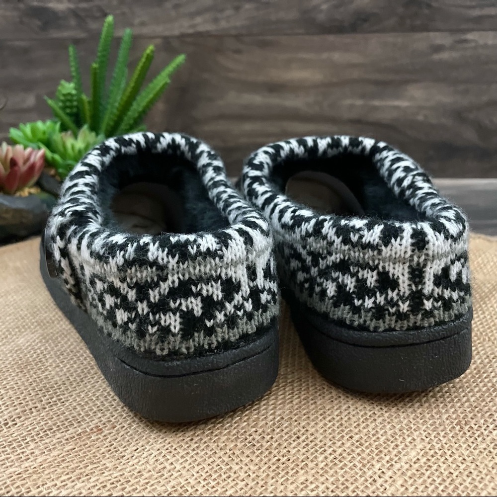 Clarks Knit Cuff Faux Fur Indoor Outdoor Slippers - Picture 9 of 12